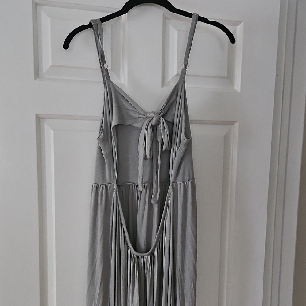 Elegant Sage Green Maxi Dress